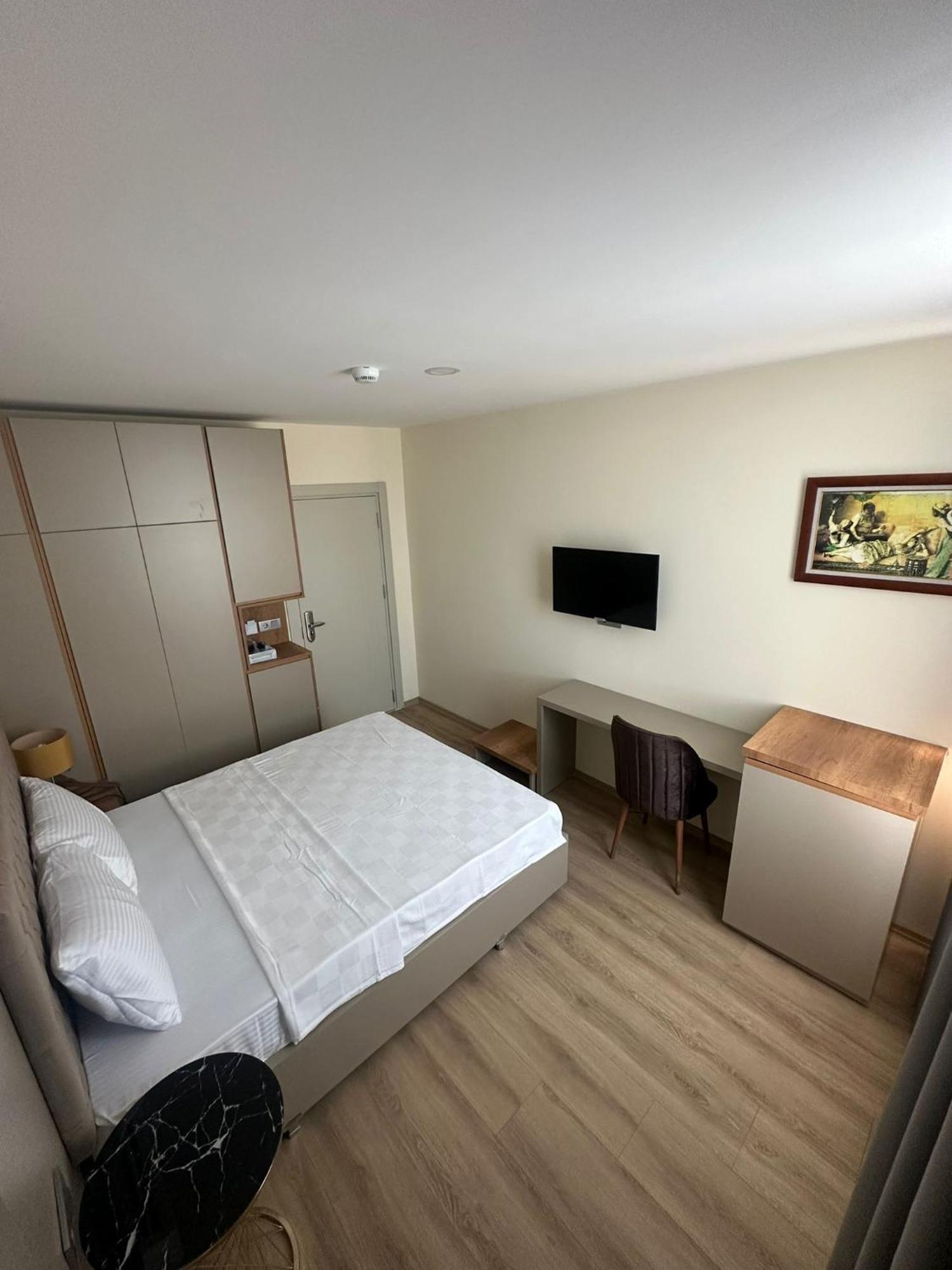 Hotel Lara Street Antalya